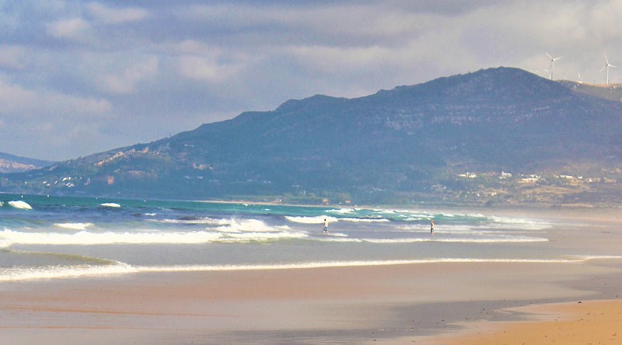 Tarifa, surfar entre dois mares.